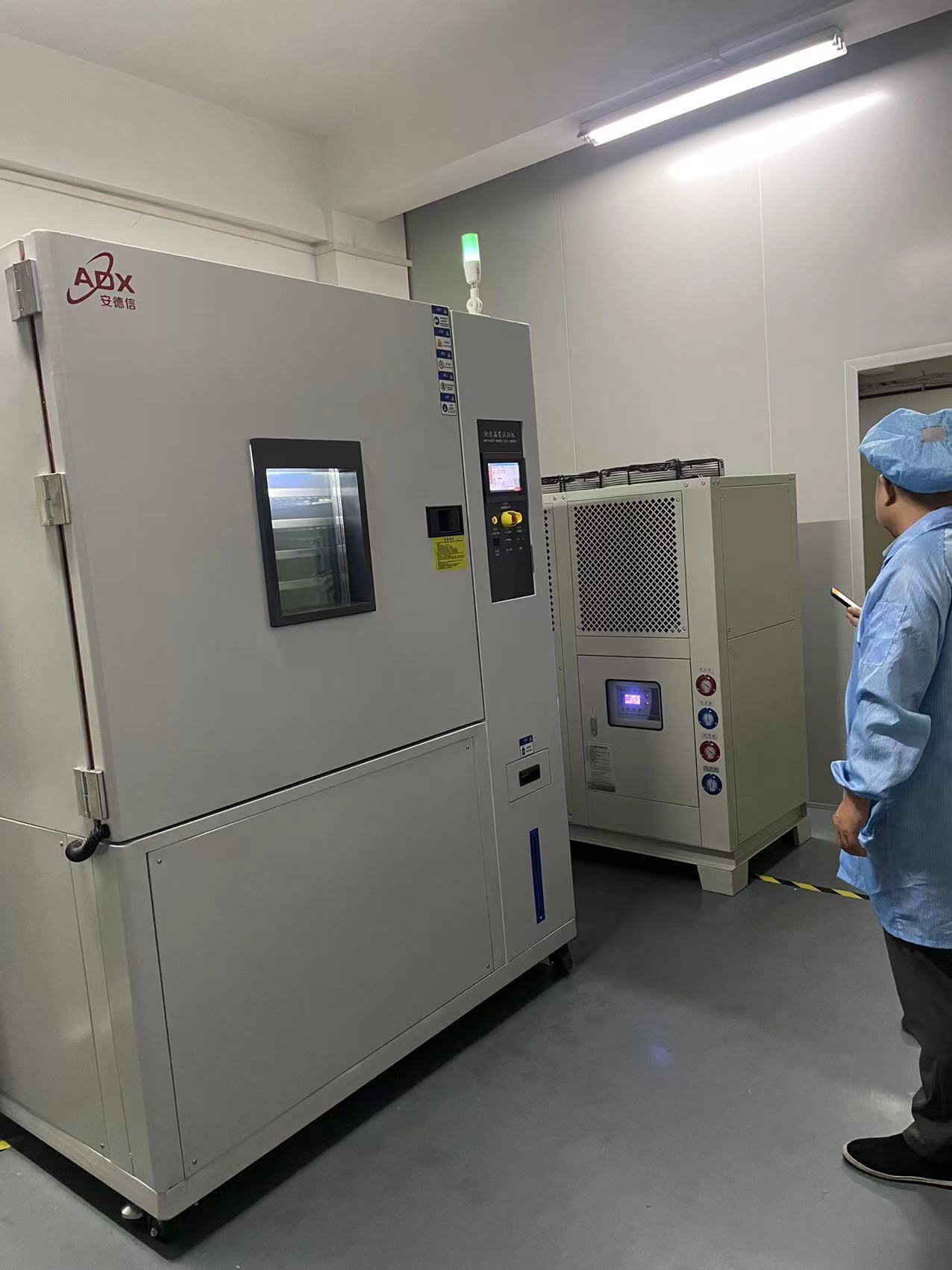 光器件小型溫循箱成功交付，助力光通信行業再升級